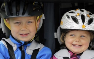 helmets in bike trailers