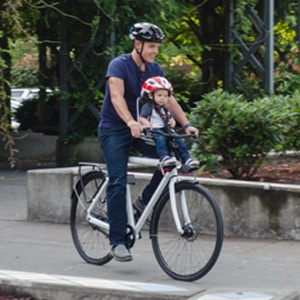 Bicycle Commuting with Observer